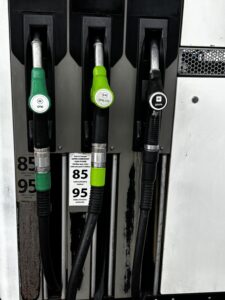 Lire la suite à propos de l’article Prix des carburants